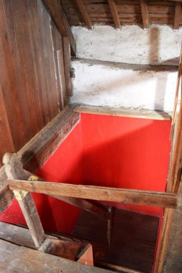 Image No.10-3 Bed House for sale