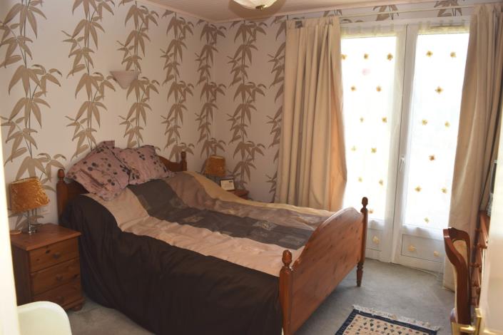 Image No.10-5 Bed House for sale