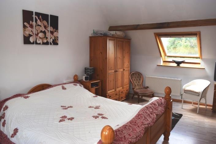 Image No.16-5 Bed House for sale