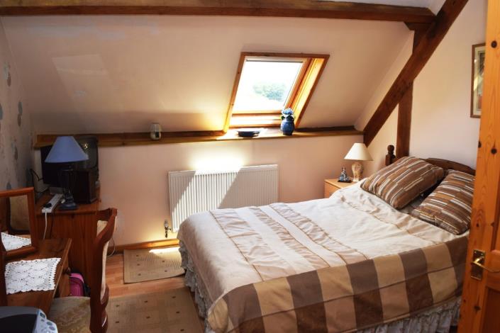 Image No.18-5 Bed House for sale