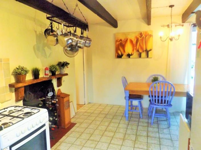 Image No.6-3 Bed House for sale