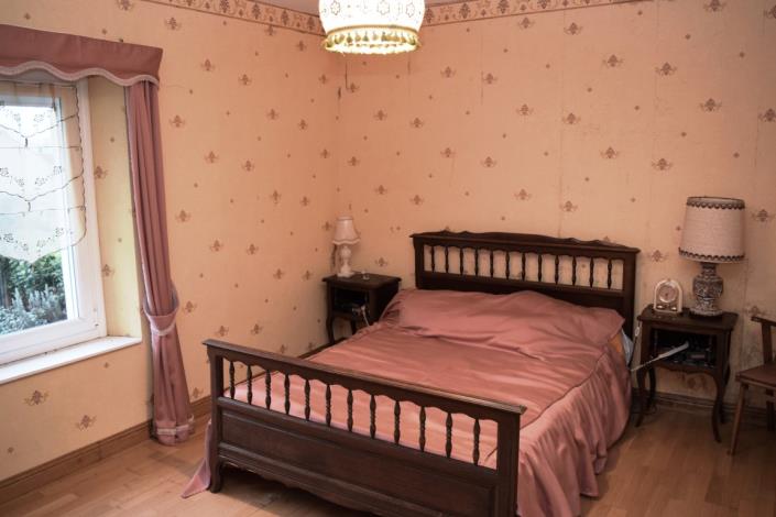 Image No.12-8 Bed House for sale