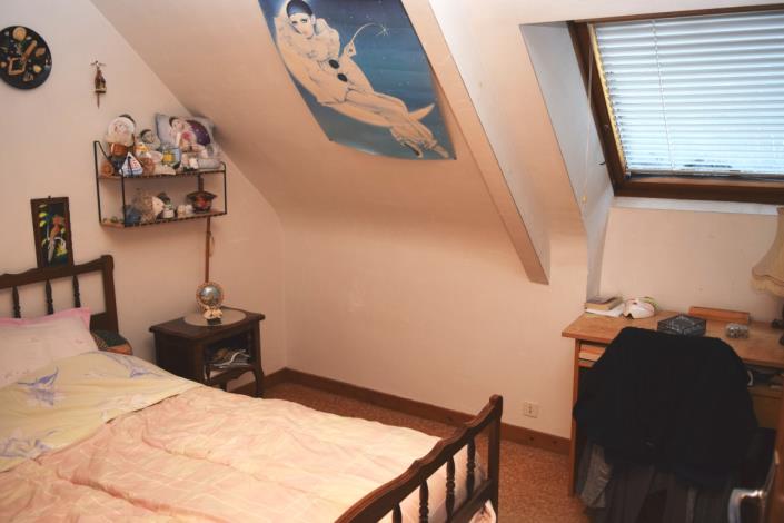 Image No.16-8 Bed House for sale