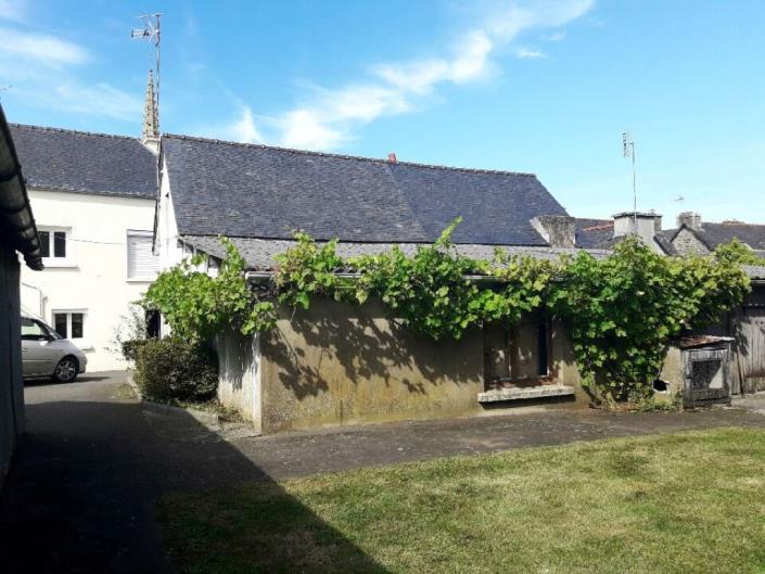 Image No.3-8 Bed House for sale