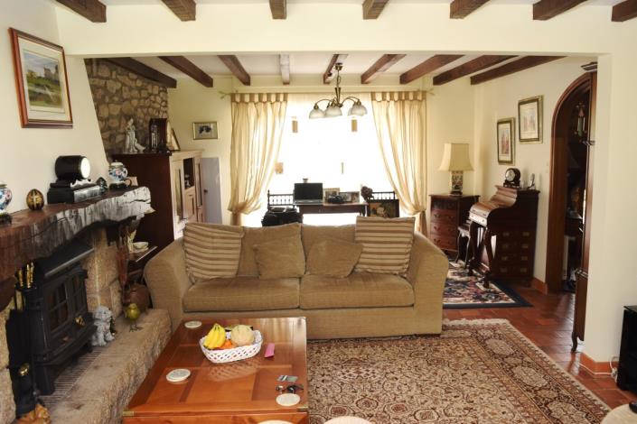 Image No.10-4 Bed House for sale