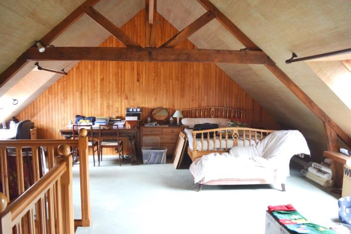 Image No.20-4 Bed House for sale