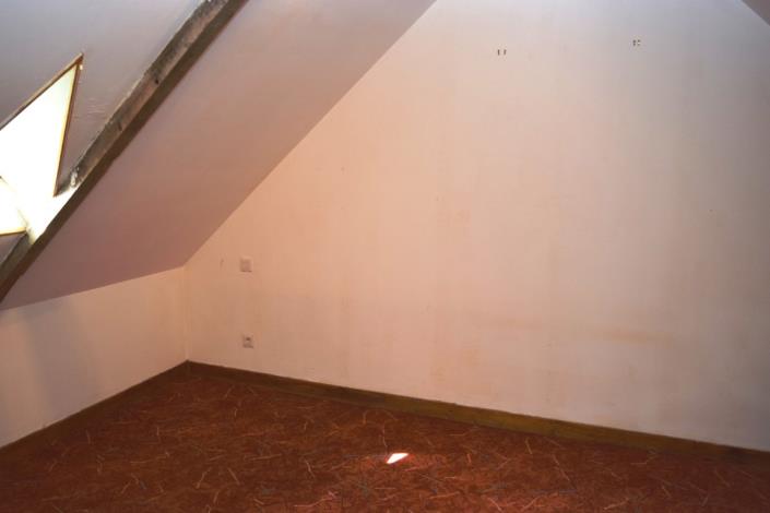 Image No.10-Maison de 2 chambres à vendre à Lignol