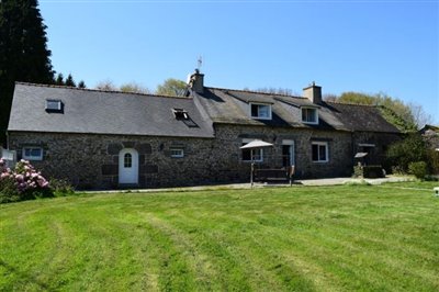Maison de 3 chambres à vendre à Plélauff
