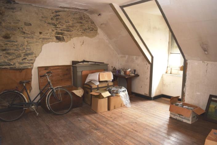 Image No.12-3 Bed House for sale