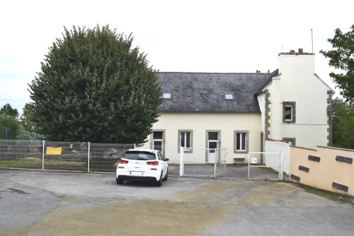 Image No.3-Maison de 5 chambres à vendre à Saint-Goazec