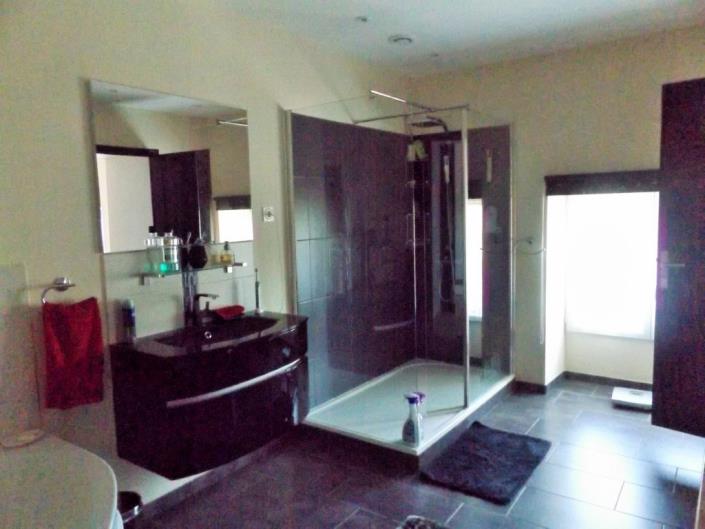 Image No.16-4 Bed House for sale