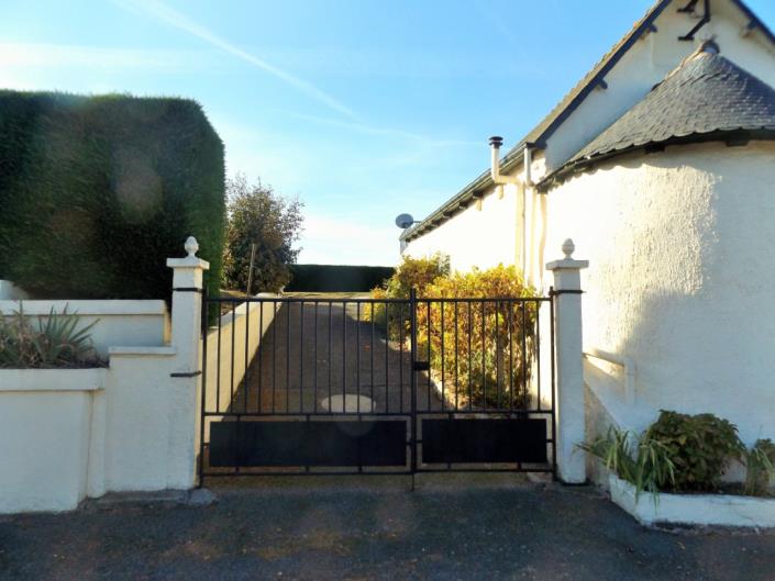 Image No.2-4 Bed House for sale