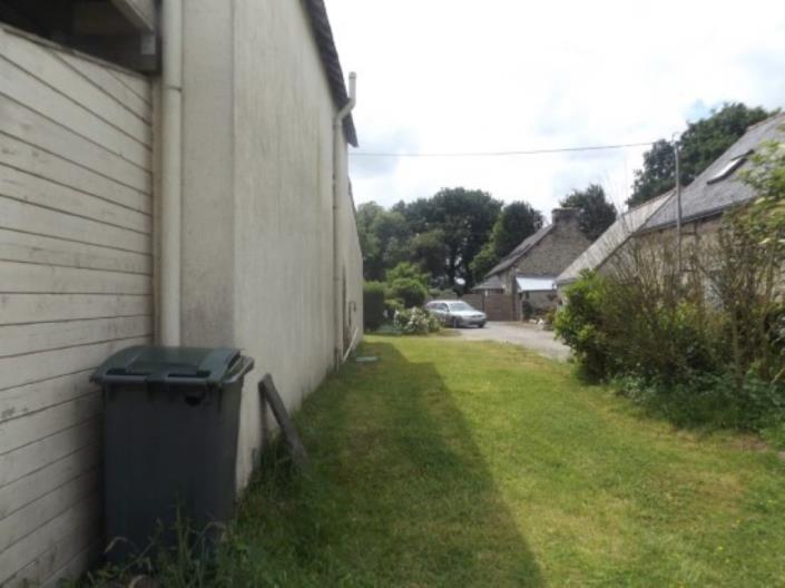 Image No.7-Maison de 2 chambres à vendre à Plounevez-Quintin