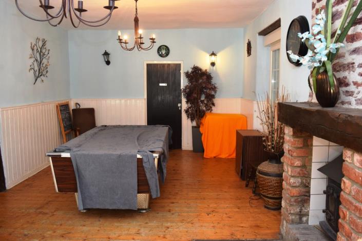 Image No.6-4 Bed House for sale