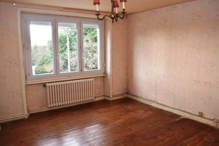 Image No.9-2 Bed House for sale