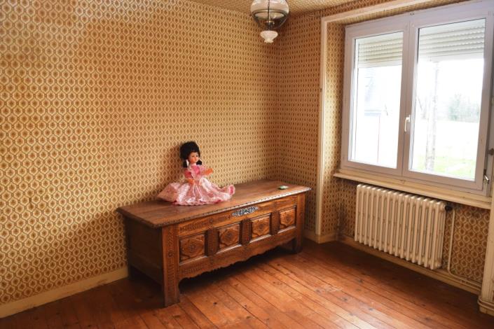 Image No.10-2 Bed House for sale