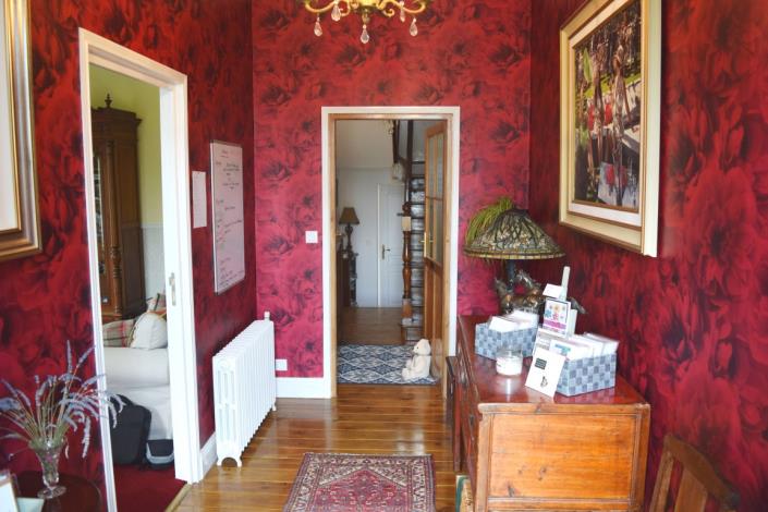 Image No.2-6 Bed House for sale