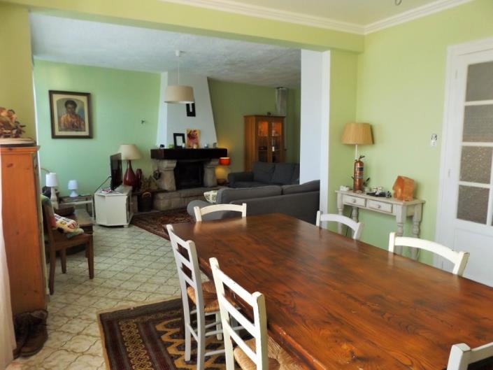 Image No.9-4 Bed House for sale