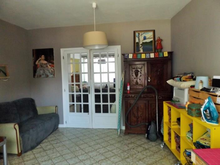 Image No.12-4 Bed House for sale