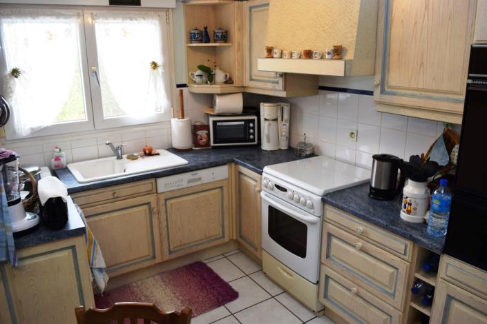 Image No.6-3 Bed House for sale