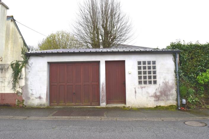 Image No.17-3 Bed House for sale