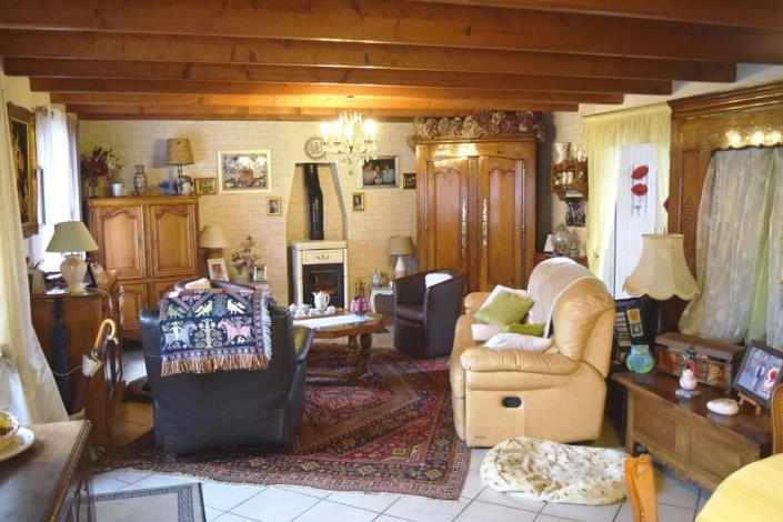 Image No.2-3 Bed House for sale