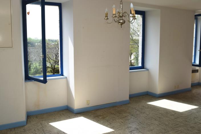 Image No.8-1 Bed House for sale