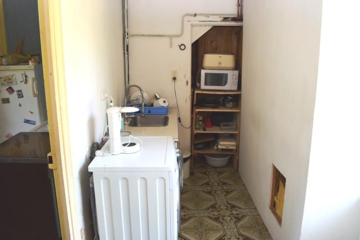 Image No.8-4 Bed House for sale