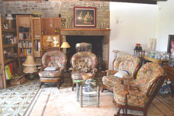 Image No.5-4 Bed House for sale