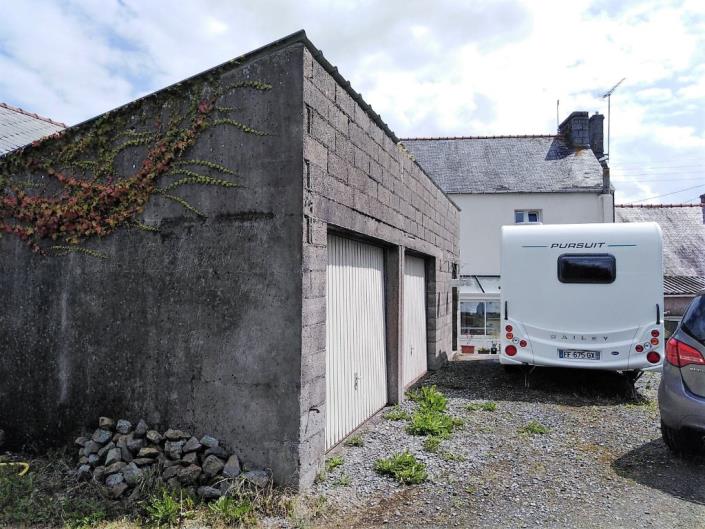 Image No.3-Maison de 4 chambres à vendre à Pont-Melvez