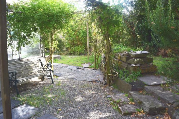 Image No.29-5 Bed House for sale