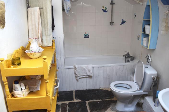 Image No.22-5 Bed House for sale