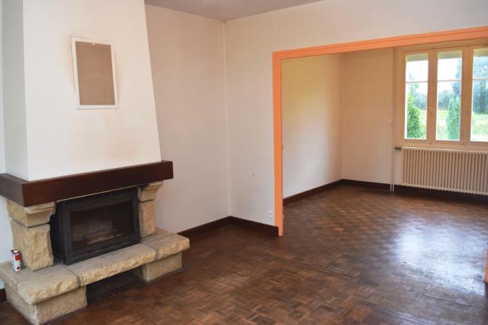 Image No.8-4 Bed House for sale