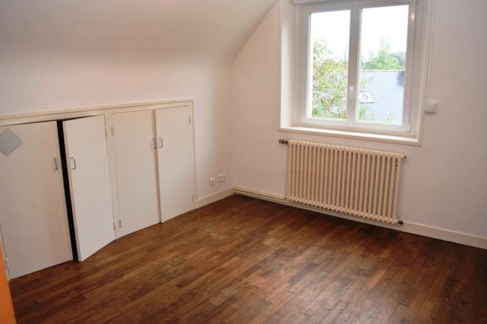 Image No.12-4 Bed House for sale