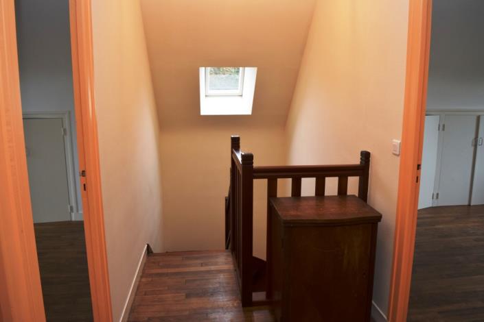 Image No.10-4 Bed House for sale