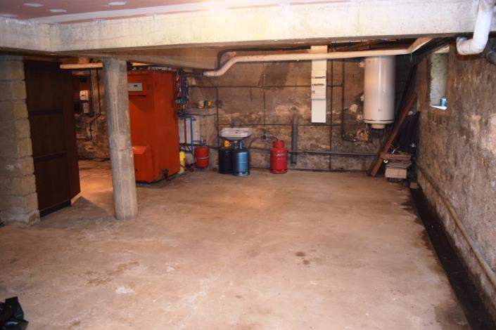 Image No.19-4 Bed House for sale