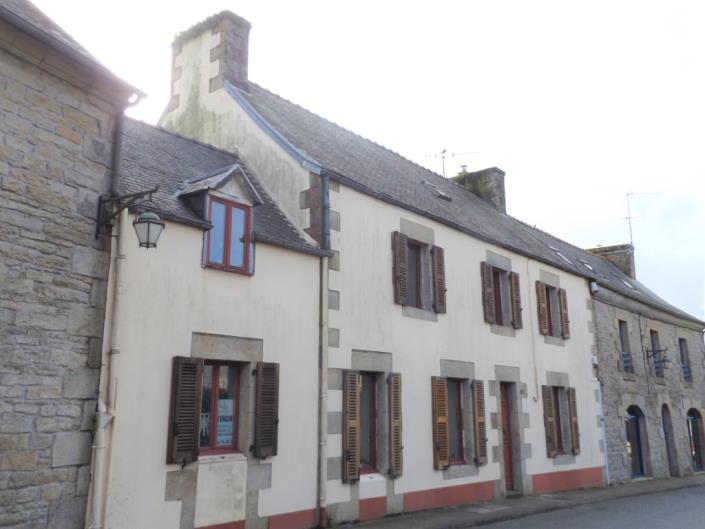 Image No.1-Maison de 4 chambres à vendre à Guerlesquin
