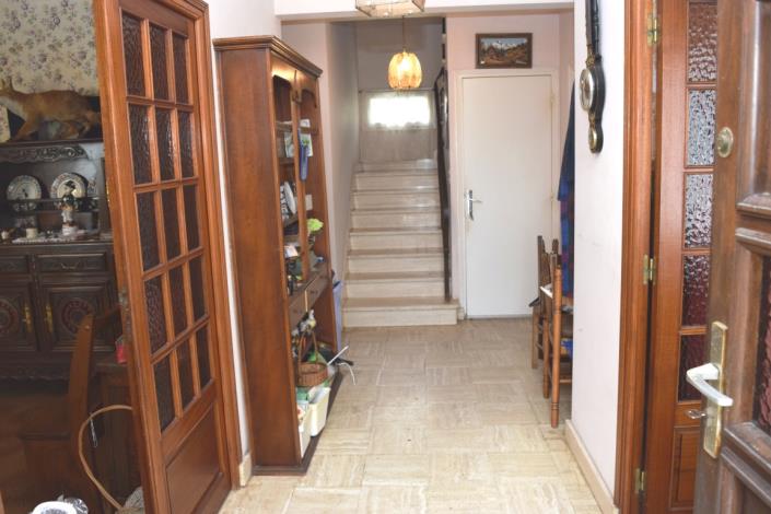 Image No.3-4 Bed House for sale