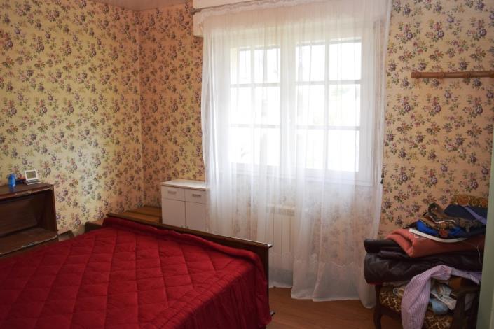 Image No.8-4 Bed House for sale