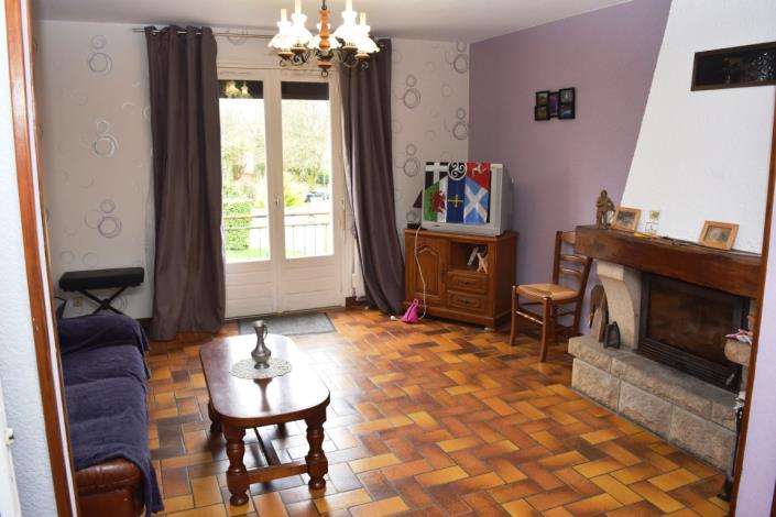 Image No.7-4 Bed House for sale