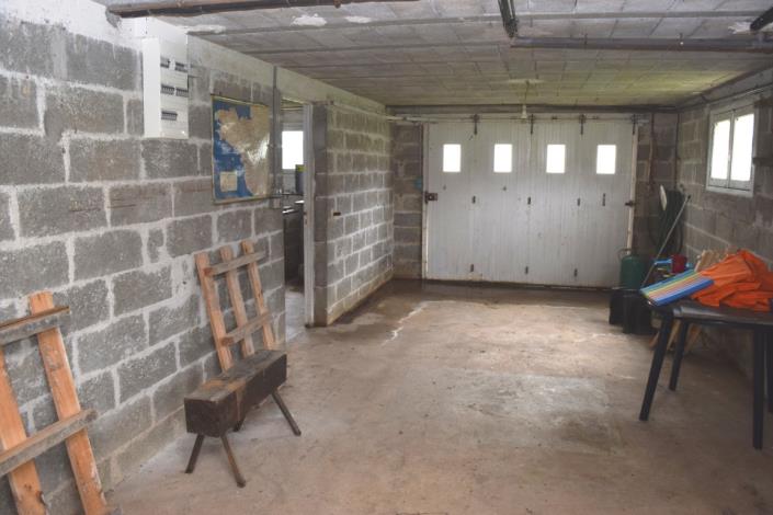 Image No.16-4 Bed House for sale