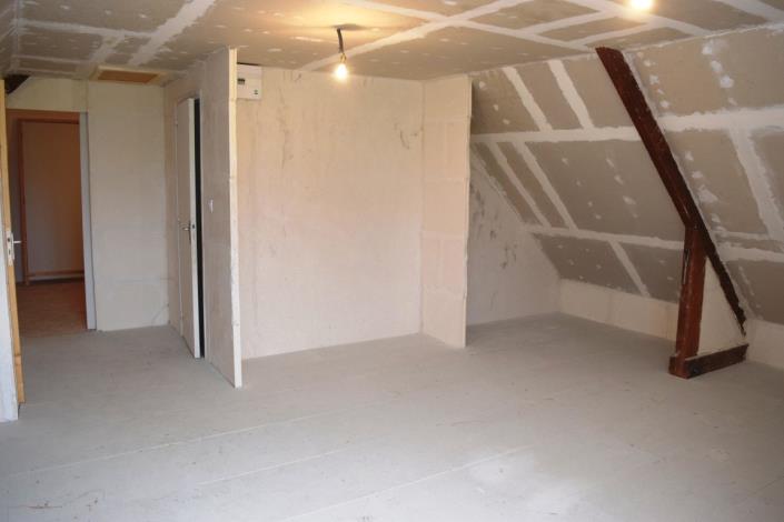 Image No.13-4 Bed House for sale