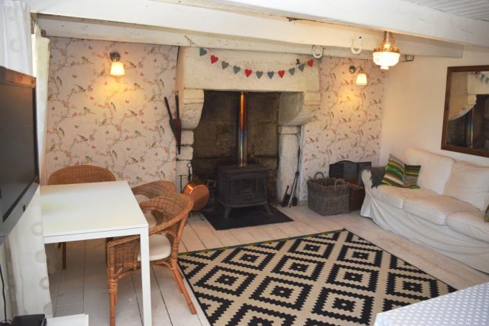 Image No.11-4 Bed House for sale