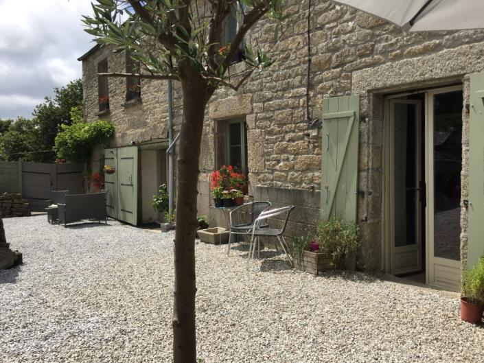 Image No.2-4 Bed House for sale