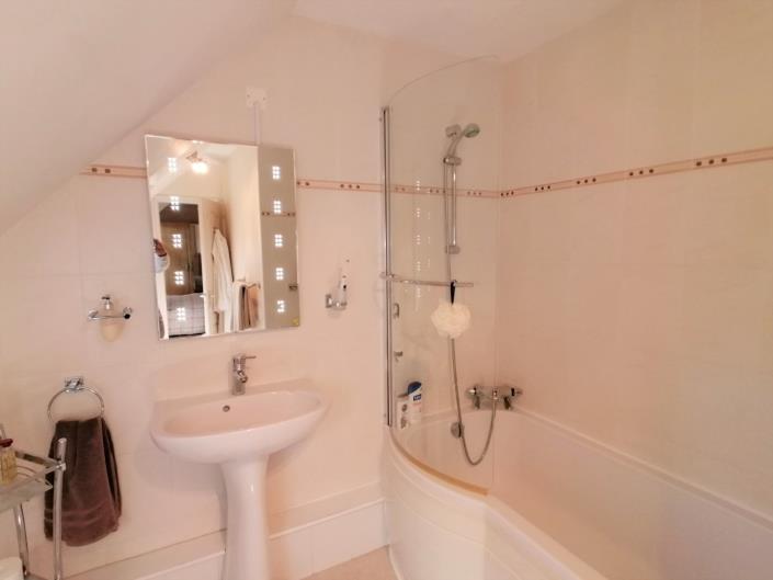 Image No.21-Maison de 4 chambres à vendre à Locarn