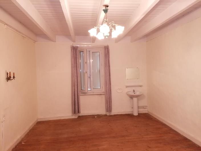 Image No.11-Maison de 4 chambres à vendre à Maël-Carhaix