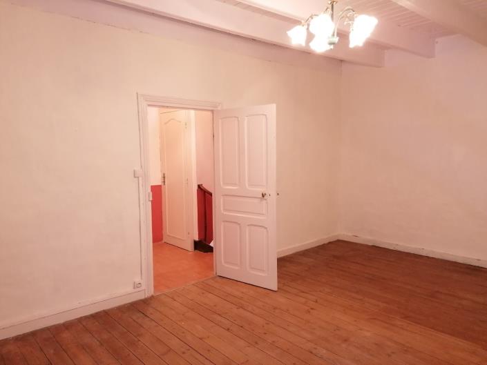 Image No.13-Maison de 4 chambres à vendre à Maël-Carhaix