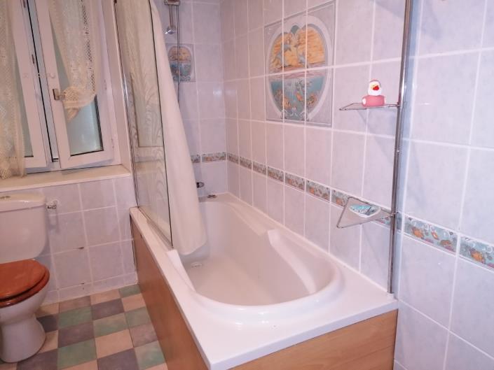 Image No.17-Maison de 4 chambres à vendre à Maël-Carhaix