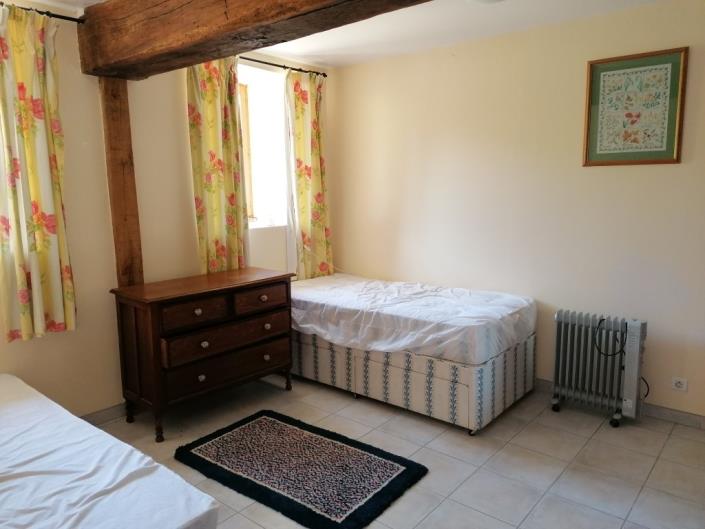 Image No.17-8 Bed House for sale