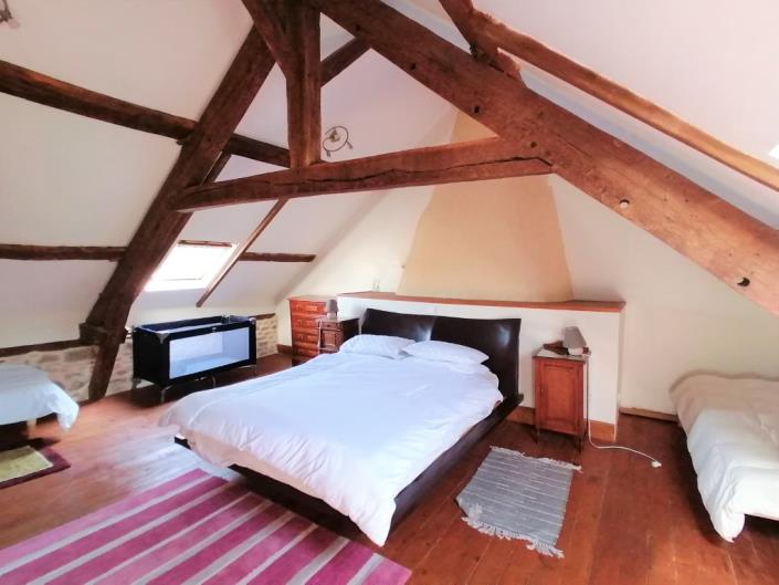 Image No.27-8 Bed House for sale